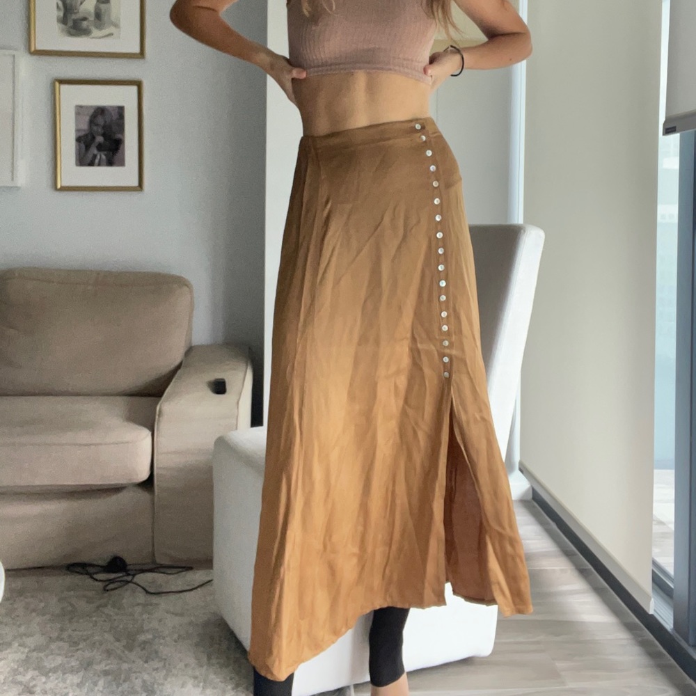 Renata and go skirt caramel